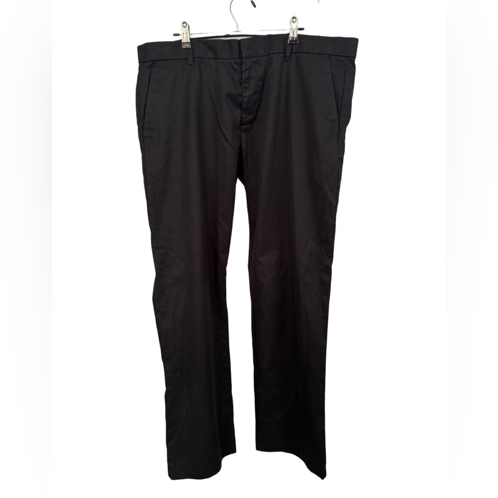 Gap Khakis Men’s Tailored Straight Fit Black Dress Pants 38x32